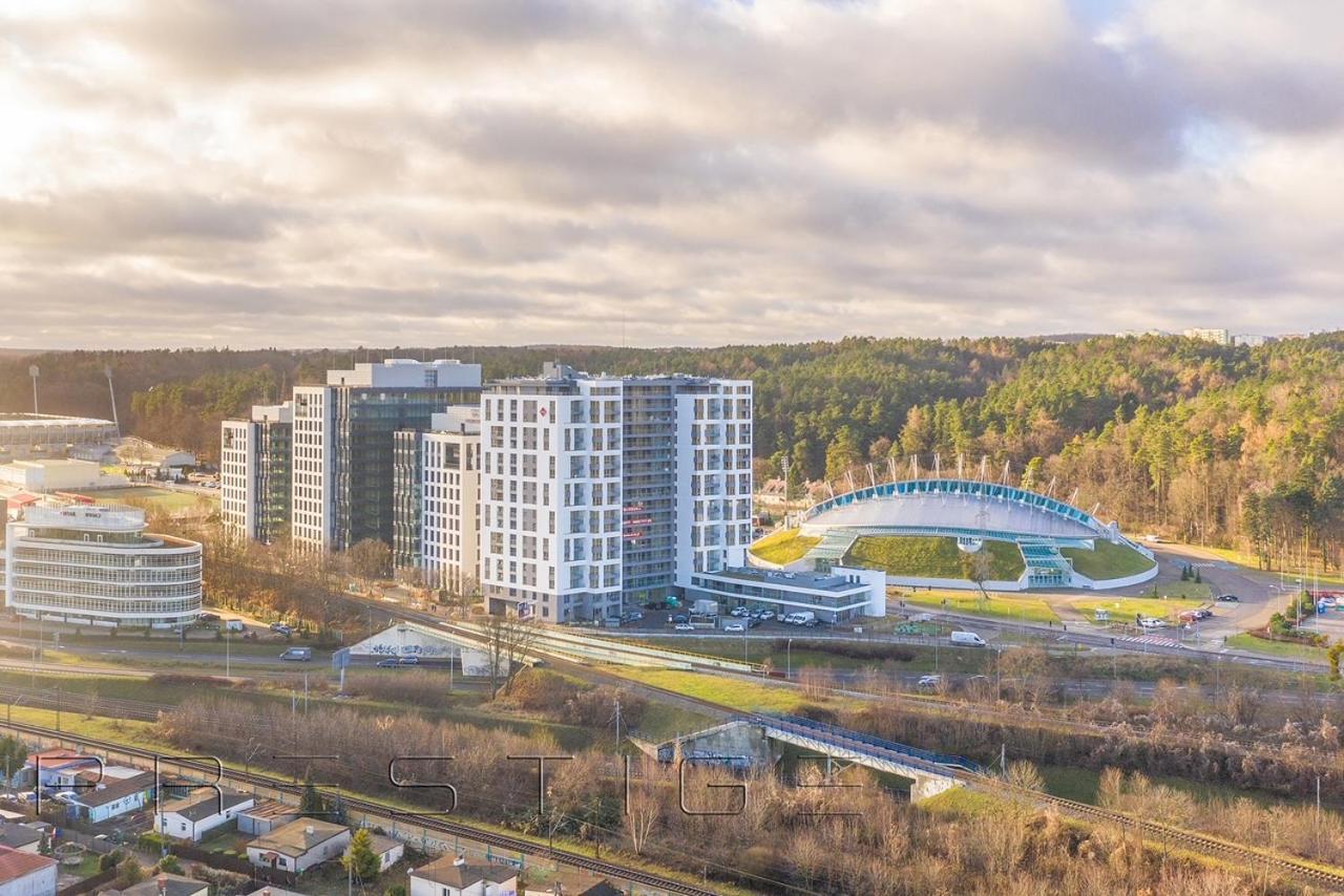 Prestige Apartments Modern Tower Gdynia Bagian luar foto