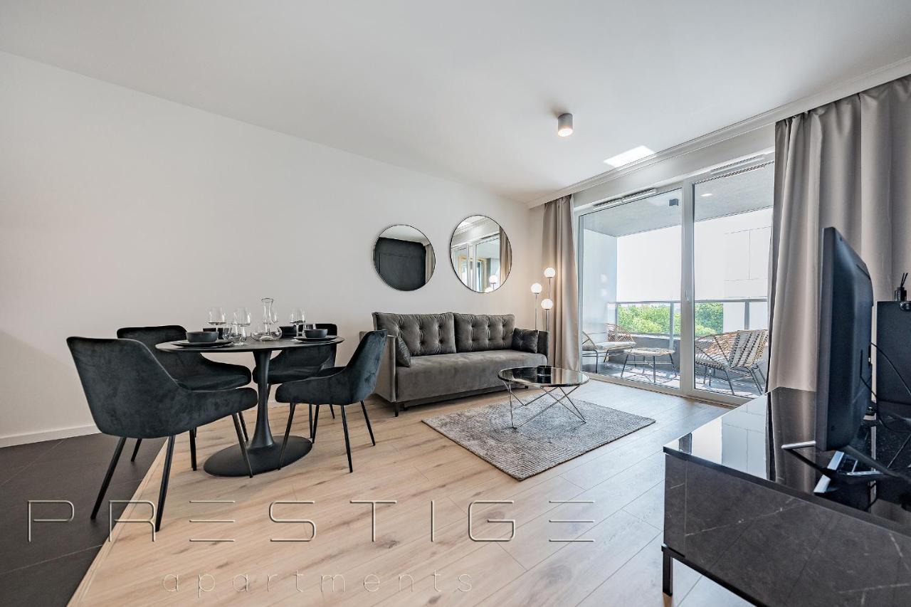 Prestige Apartments Modern Tower Gdynia Bagian luar foto